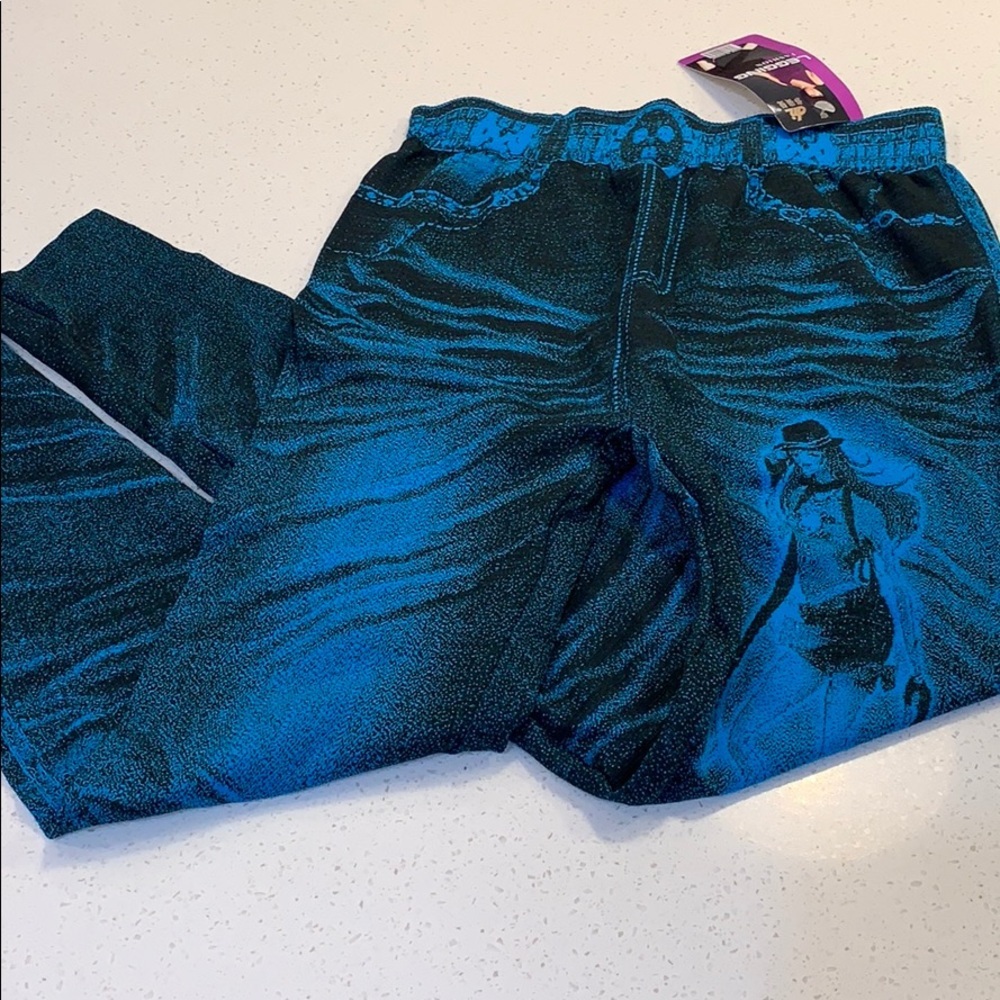 Two pairs of leggings